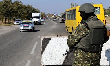 Между Славянском и Краматорском убрали блокпосты Между Славянском и Краматорском убрали блокпосты