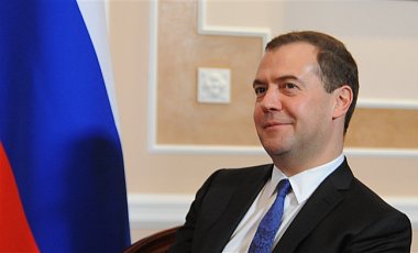 Украинцы больше не смогут работать в РФ без патента - Медведев