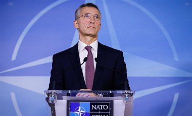 В НАТО обсуждают расширение военной помощи Украине - генсек