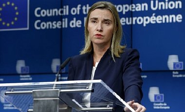 ЕС будет настаивать на выполнении Минских соглашений - Могерини