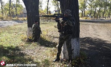 Возле Крымского украинских военных дважды обстреляли из минометов