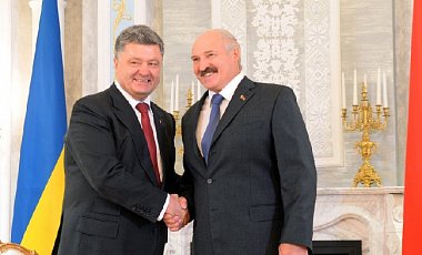Сегодня Порошенко встретится с президентом Беларуси Лукашенко