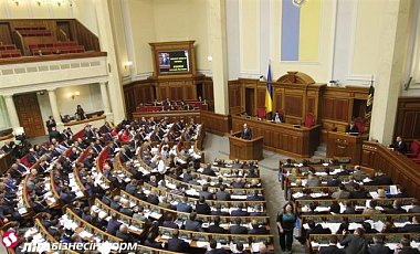 Депутаты планируют принять госбюджет в целом 30 декабря