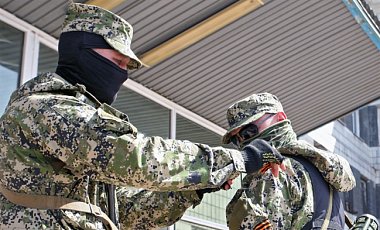 В Антраците боевики ЛНР и "казаки" установили двоевластие - ИС