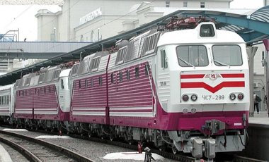 Украина отменяет пассажирские поезда в Крым