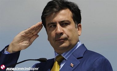 Украине нужно немедленно вдвое сократить госаппарат - Саакашвили