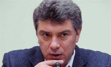 Россияне зарубежом стали источником военной угрозы - Немцов