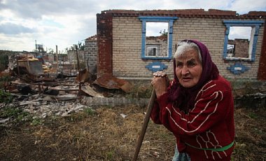 На Луганщине в результате обстрела боевиками ранена женщина