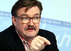 Евгений Киселев: «Показалось, что рейтинг маловат - решили напасть на Украину» Евгений Киселев: «Показалось, что рейтинг маловат - решили напасть на Украину»