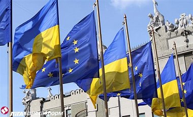 В мае важно добиться принятия безвизового режима с ЕС - Порошенко