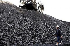 Порошенко подтвердил планы по закупке угля у террористов «ДНР» и «ЛНР»