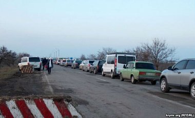 ГПСУ опровергла закрытие сопредельного с Крымом КПП Чонгар ГПСУ опровергла закрытие сопредельного с Крымом КПП Чонгар