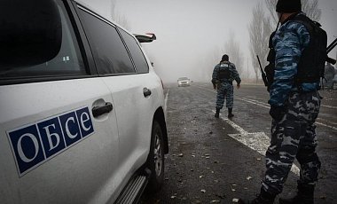 ОБСЕ передало украинским саперам защитное снаряжение