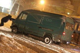 В Николаевской области 800 автомобилей стоят в снежной пробке