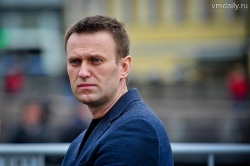 Навальный едет на Манежную площадь, несмотря на домашний арест