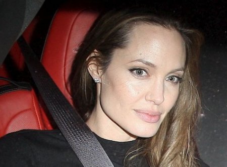 Анджелина Джоли попала в Аварию
