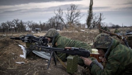 Партизаны Донбасса расстреляли группу российских военных Партизаны Донбасса расстреляли группу российских военных