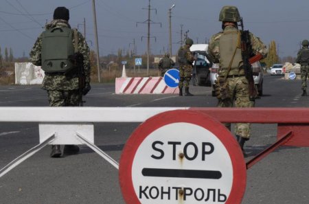 Пограничники РФ не пропустили к украинской группе консула в Ростове-на Дону