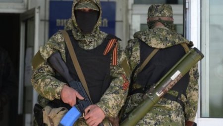 Боевики заявляют об обстрелах силами АТО окраин Донецка, Веселой Горы и Желтого