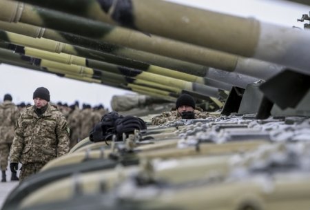 Бойцы АТО получили танки, БТР, САУ и вертолеты (фото) Бойцы АТО получили танки, БТР, САУ и вертолеты (фото)