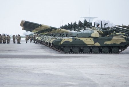 Бойцы АТО получили танки, БТР, САУ и вертолеты (фото) Бойцы АТО получили танки, БТР, САУ и вертолеты (фото)