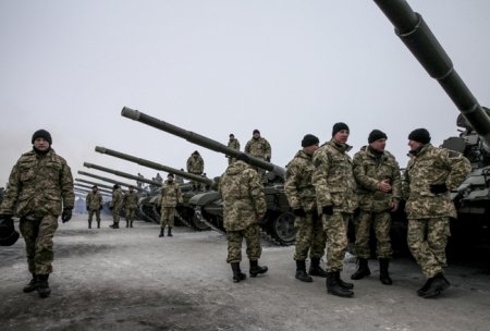 Бойцы АТО получили танки, БТР, САУ и вертолеты (фото) Бойцы АТО получили танки, БТР, САУ и вертолеты (фото)
