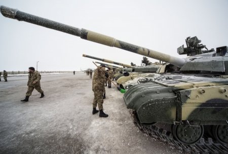 Бойцы АТО получили танки, БТР, САУ и вертолеты (фото)