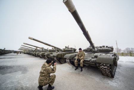 Бойцы АТО получили танки, БТР, САУ и вертолеты (фото) Бойцы АТО получили танки, БТР, САУ и вертолеты (фото)