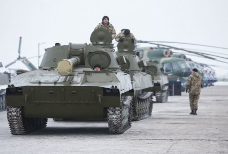 Бойцы АТО получили танки, БТР, САУ и вертолеты (фото) Бойцы АТО получили танки, БТР, САУ и вертолеты (фото)