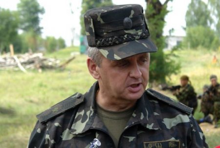 Оценивать Иловайскую трагедию можно только выяснив, был это выход или прорыв, - глава Генштаба Оценивать Иловайскую трагедию можно только выяснив, был это выход или прорыв, - глава Генштаба