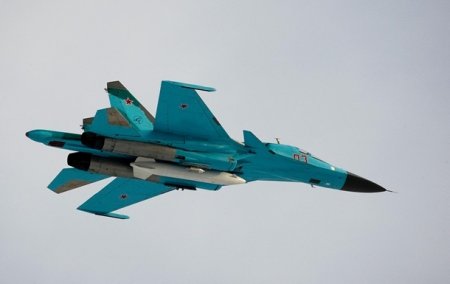 Россия стягивает боевые самолеты к границе Украины