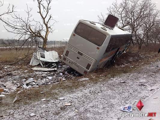Под Коблево столкнулись рейсовый автобус и грузовик – погибло два человека
