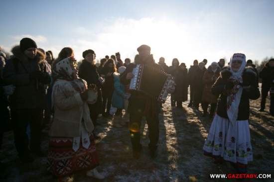 «Каляды» под Минском отметили традиционными обрядами