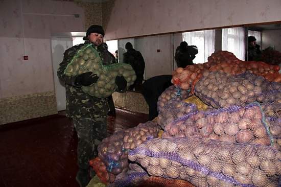 Силы АТО отбили нападение боевиков на блокпост и обезвредили 10 кассет к «Смерчу»