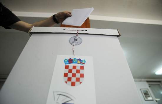 В Хорватии стартовали президентские выборы