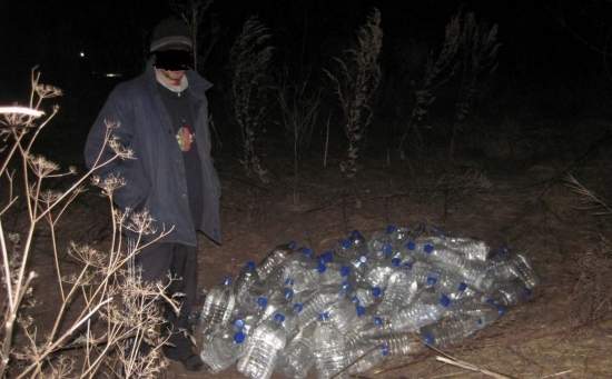 В Сумской обл. мужчина пытался переправить через границу 500 литров спирта