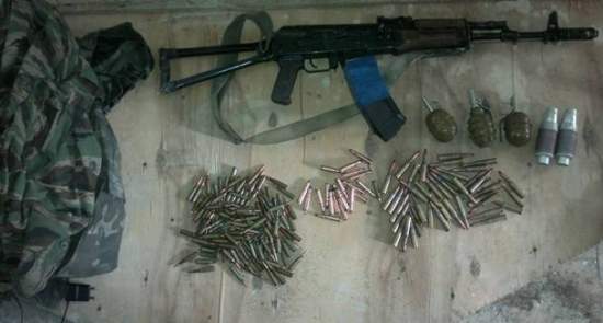 Вблизи Красноармейска СБУ задержала 2 боевиков, среди них - подозреваемый в убийстве сотрудника ГАИ