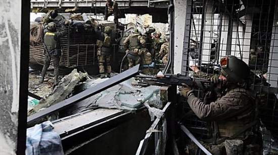 В бою за донецкий аэропорт погибли 3 украинских военных и 14 террористов, - Порошенко