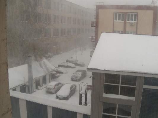 Последствия сильного снегопада в Николаеве и по области глазами горожан