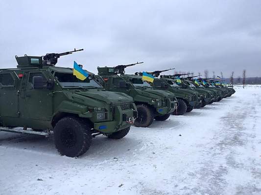 «Подарки на Новый год», - украинскую армию оснастили новой партией «Спартанов», танков и «Пионов»