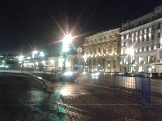 Около тысячи москвичей вышли на акцию протеста на Манежной площади (Видео, онлайн)