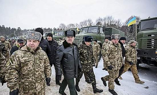 Порошенко отдал два президентских самолета армии