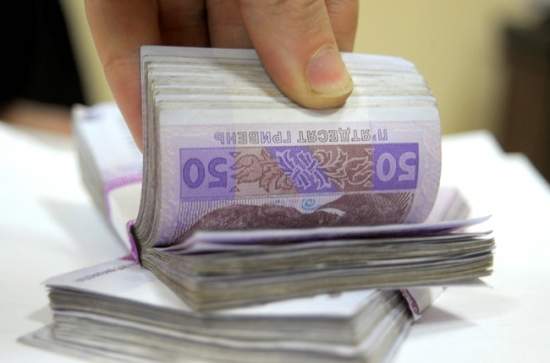 В Херсонской обл. предприятие завладело бюджетными 100 тыс. грн, предназначавшимися для обогрева сельской школы