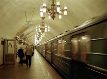 В Москве заработали досмотровые зоны в метро