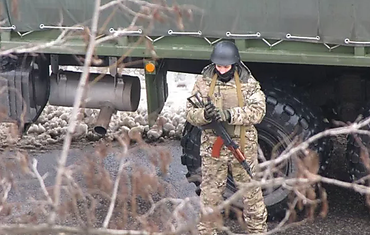 В Одессу прибыли военные с оружием, которые будут отныне патрулировать улицы города