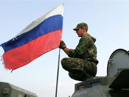 На Донбассе увеличивается присутствие российских военных - СНБО