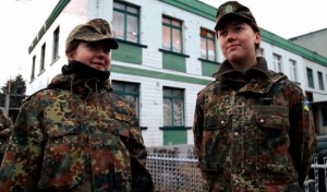 Активистки Евромайдана стали добровольцами батальона Луганск-1 (видео)
