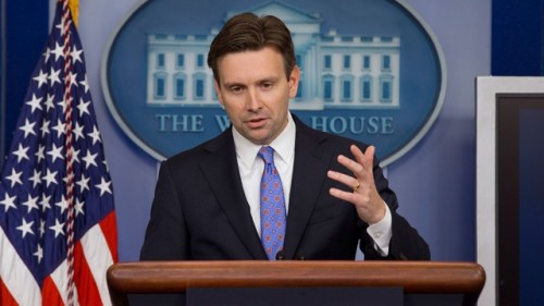 Белый дом назвал отношения США и России сложными из-за ситуации вокруг Украины