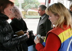 В троллейбусах Минска установили кнопки для блокировки валидаторов
