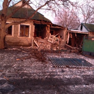 Под обстрел вместе с Волновахой попало село Сокол (фото)